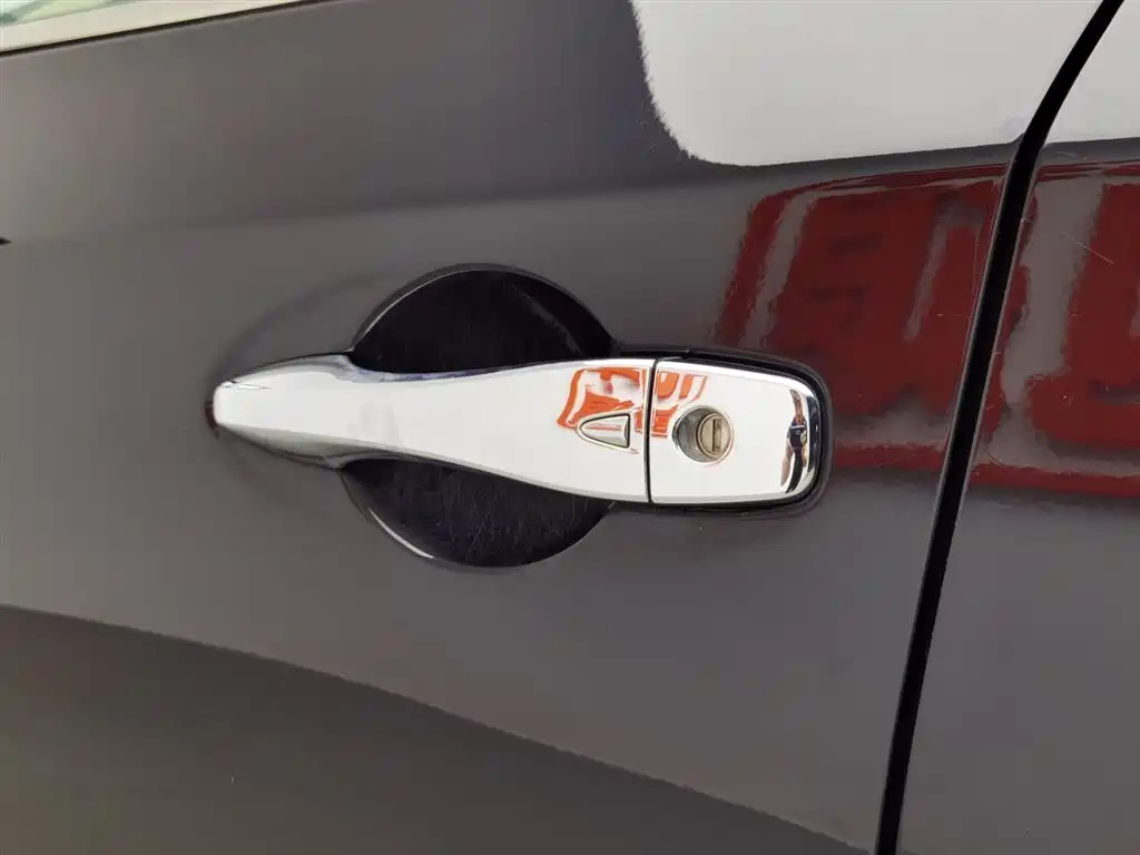 NISSAN TEANA 2014