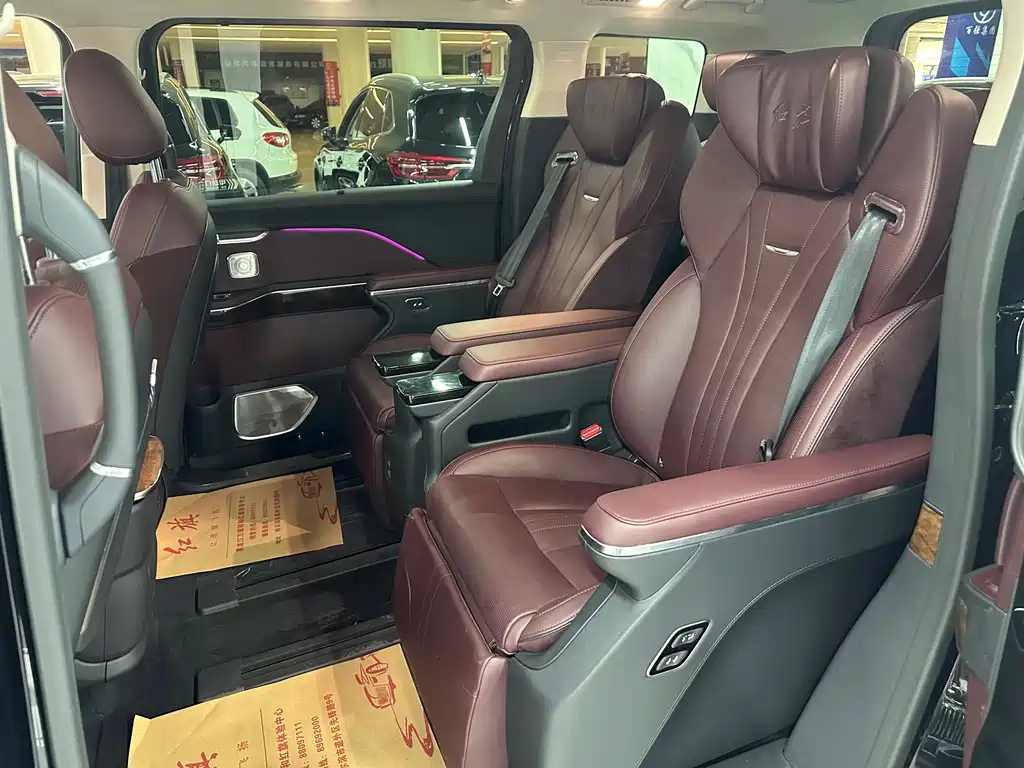 HONGQI HQ9 2023
