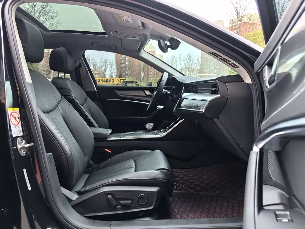 AUDI A6L 2021