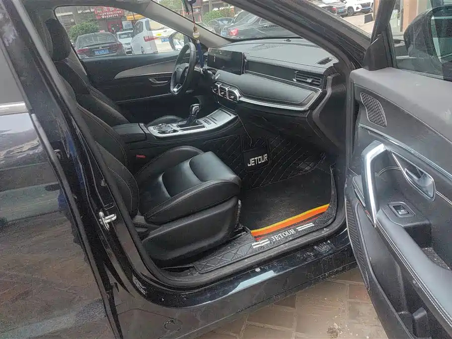 JETOUR X70 PLUS 2021
