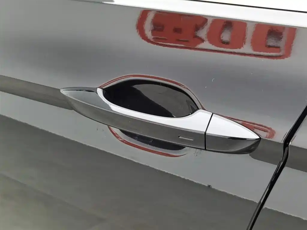 VOLKSWAGEN MAGOTAN 2022