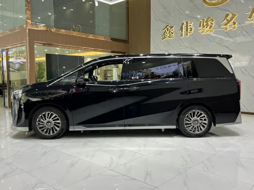 TRUMPCHI M8 2023