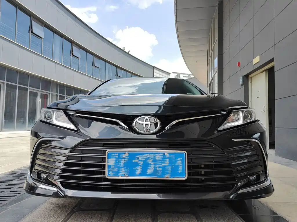 TOYOTA CAMRY 2022