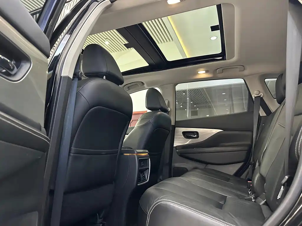 NISSAN MURANO 2016