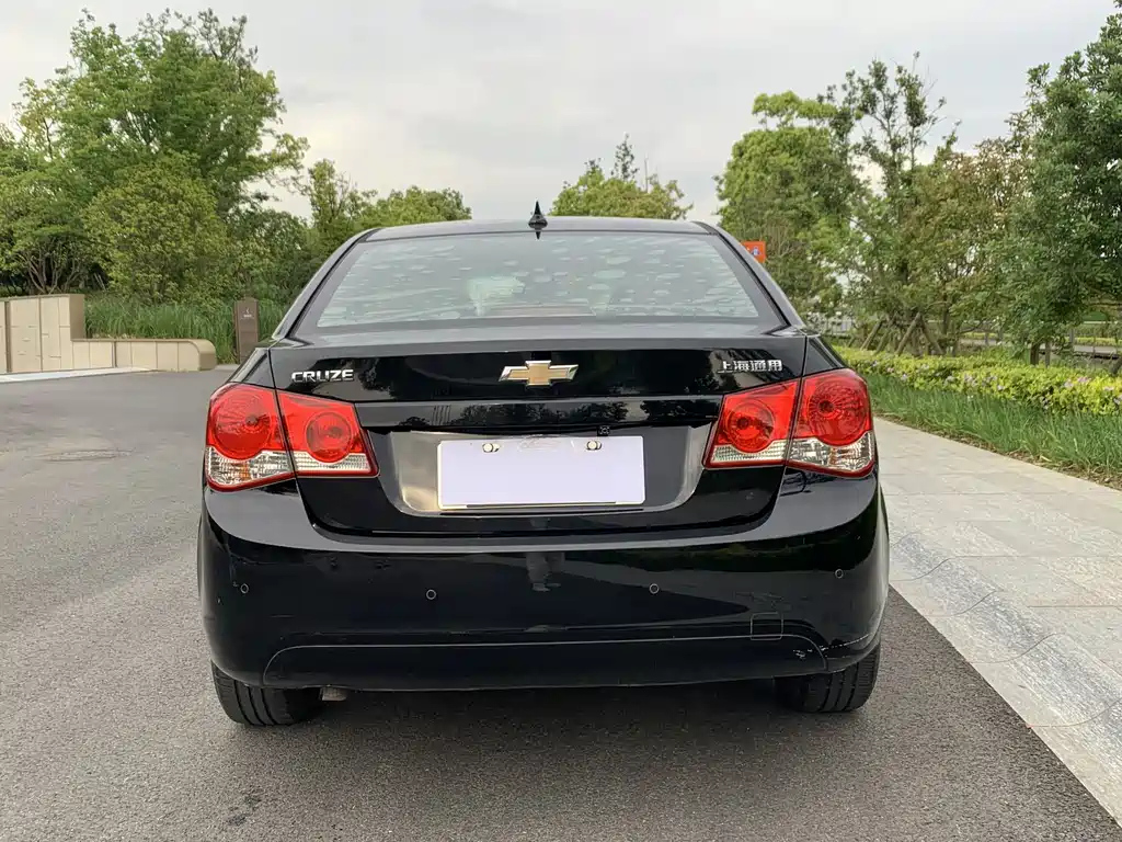 CHEVROLET CRUZE 2012