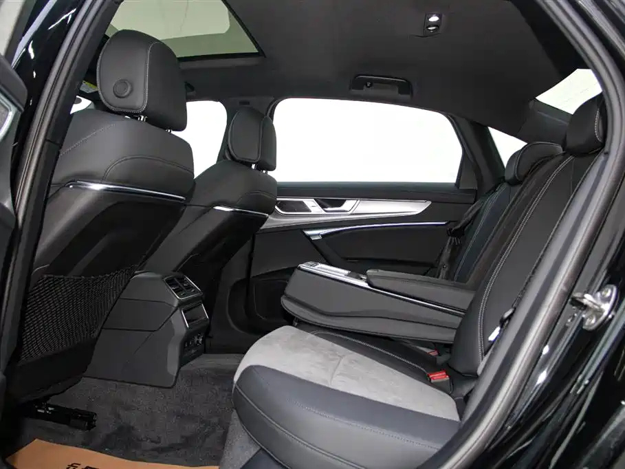 AUDI A6L 2024