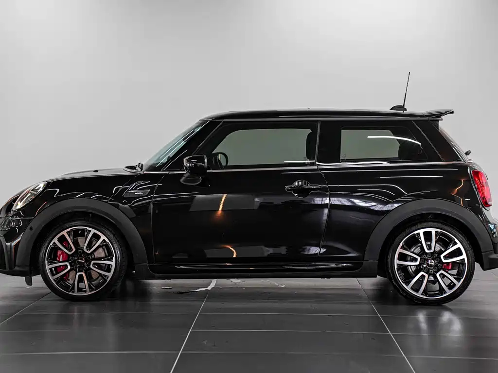 MINI JCW 2022