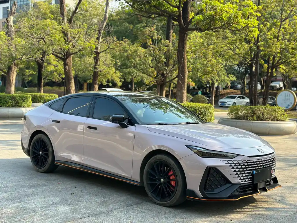 CHANGAN UNI-V 2022