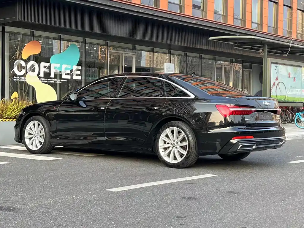AUDI A6L 2021