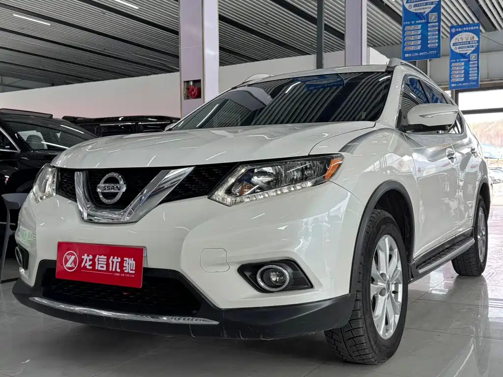 NISSAN X-TRAIL 2014