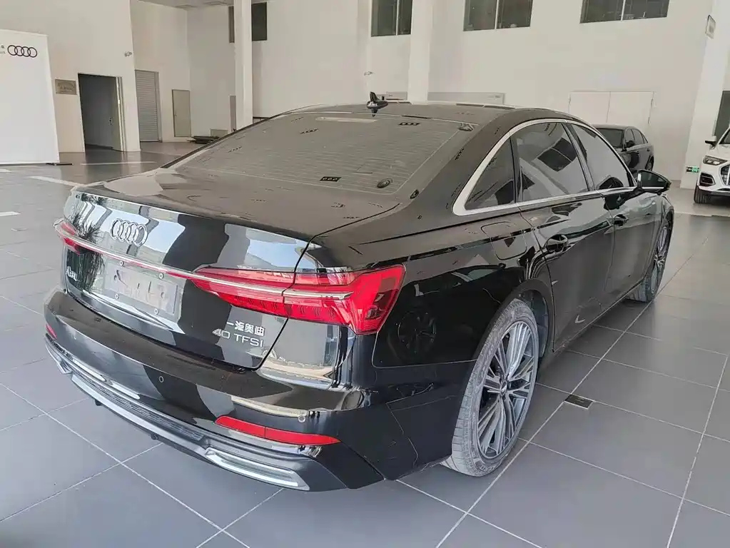 AUDI A6L 2021