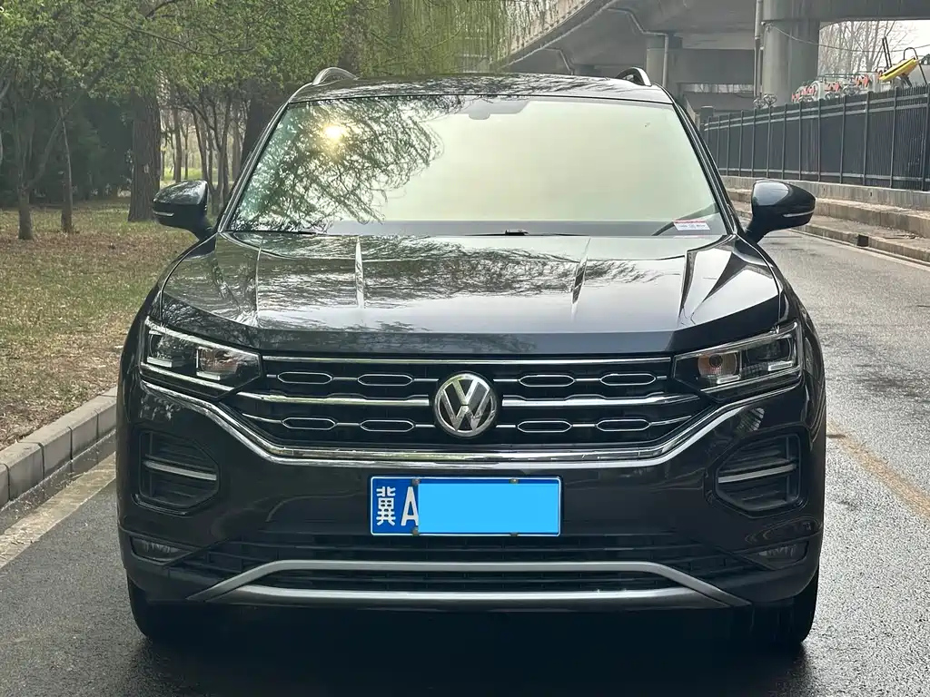 VOLKSWAGEN TAYRON 2019