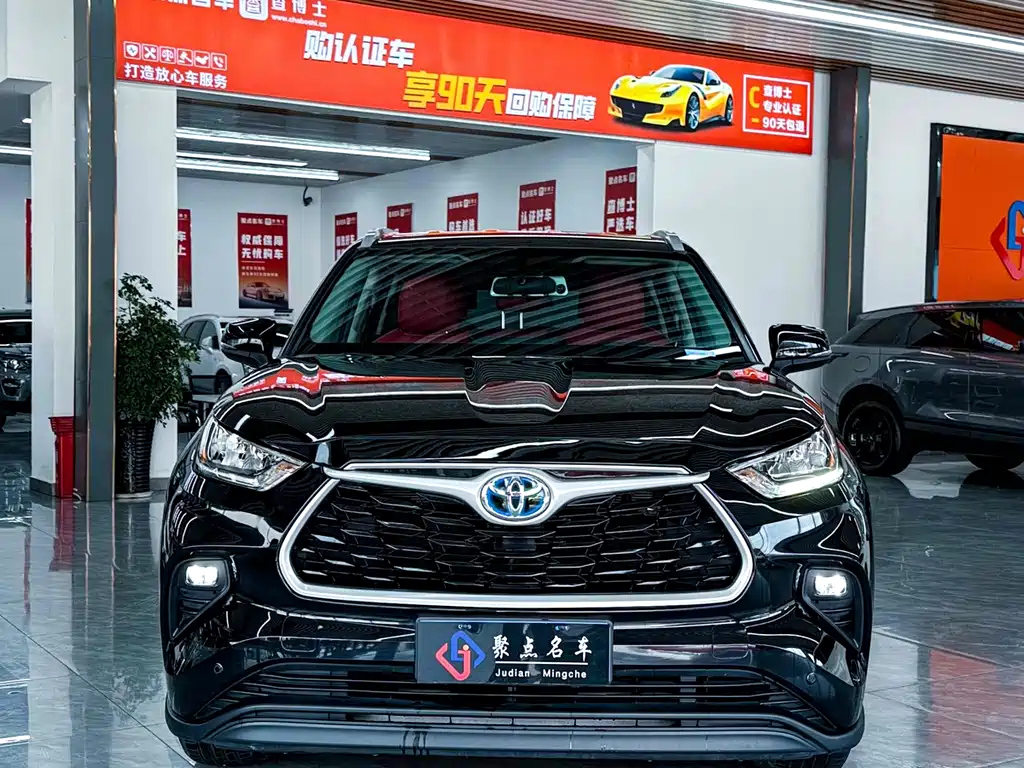 TOYOTA HIGHLANDER 2022