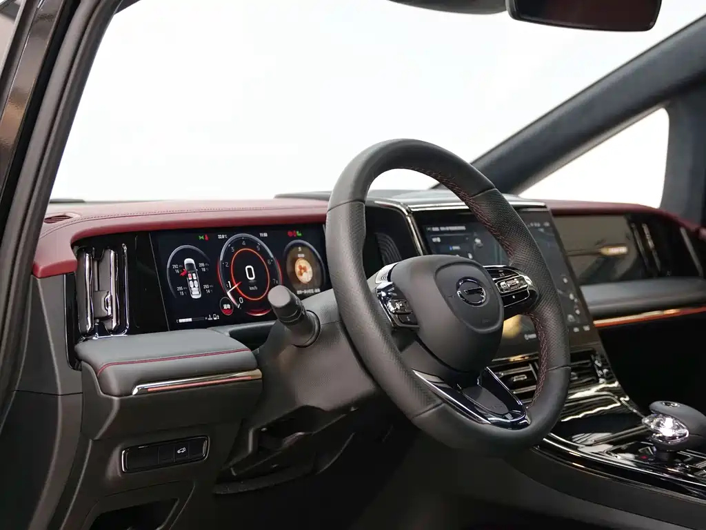 TRUMPCHI M8 2023