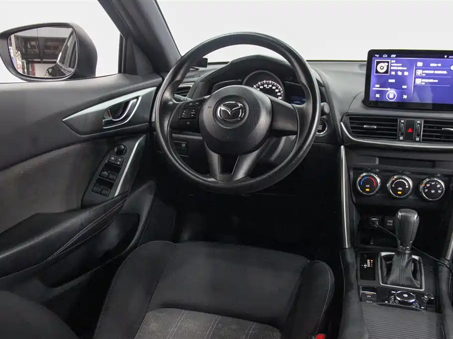 MAZDA CX-4 2016