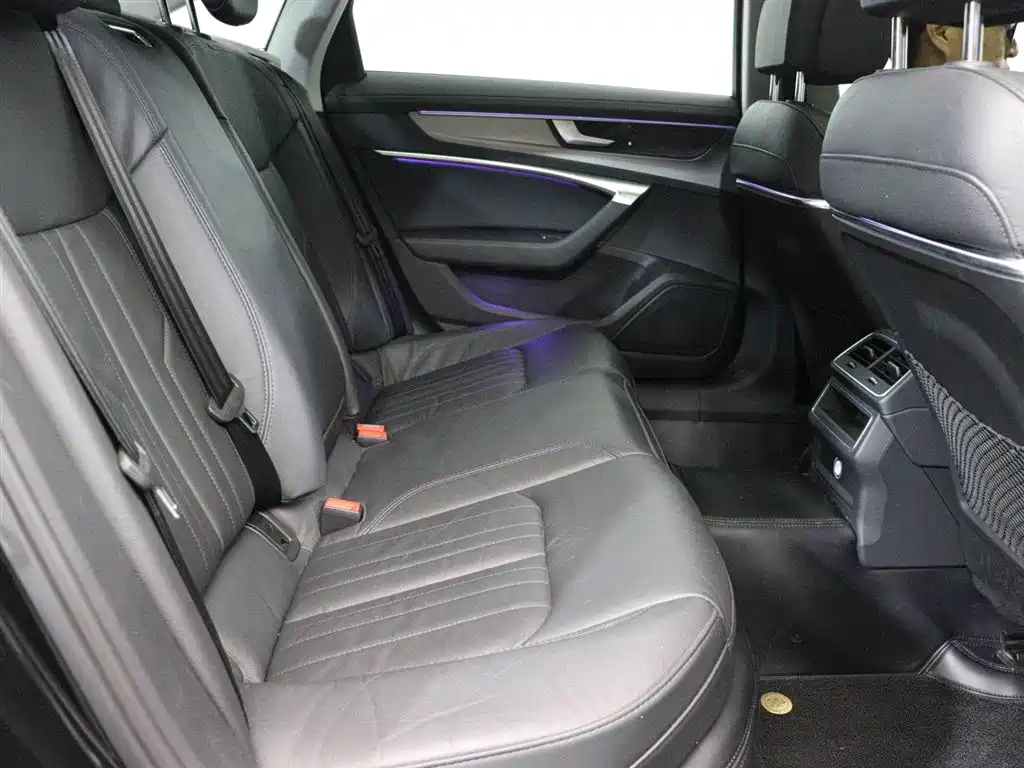 AUDI A6L 2020