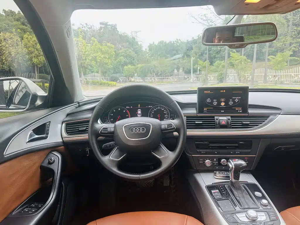 AUDI A6L 2014
