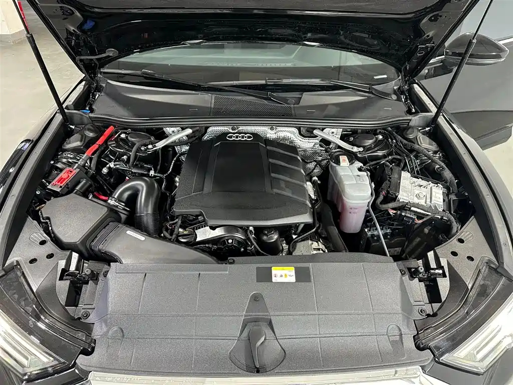 AUDI A6L 2021