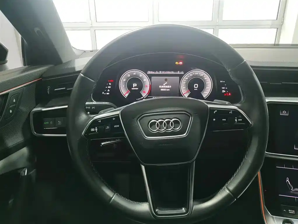 AUDI A6L 2022