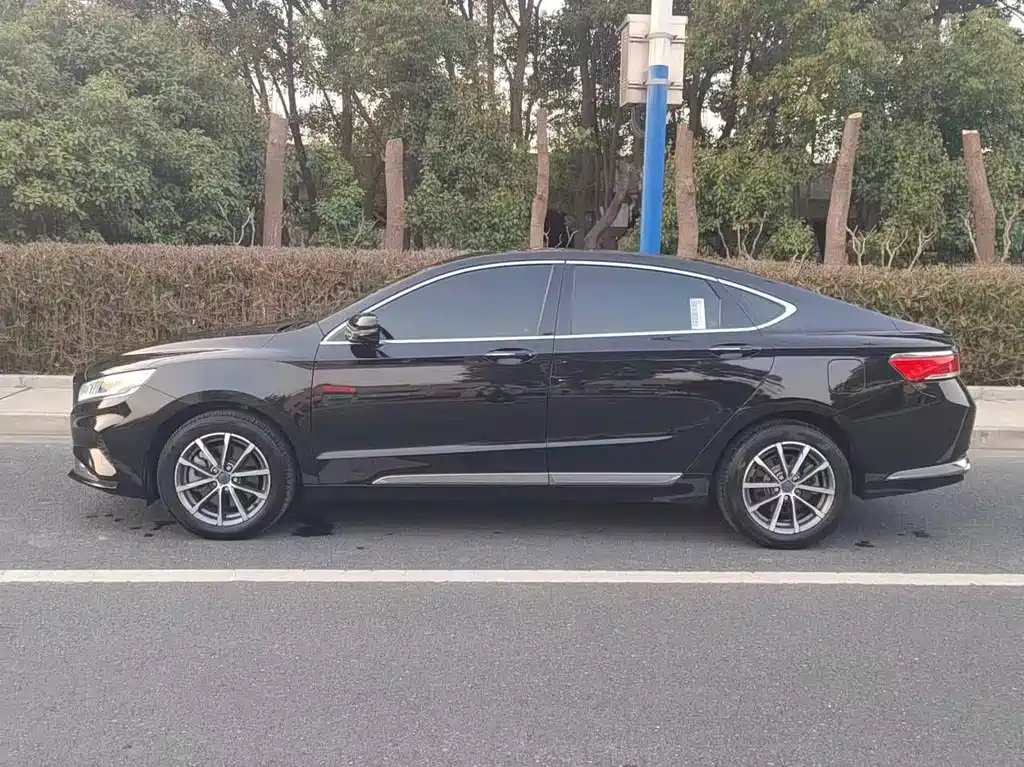 GEELY AUTO BORUI 2020