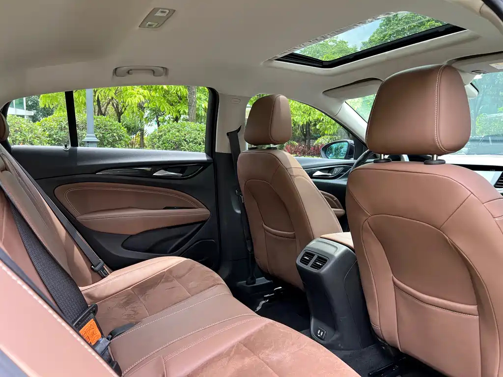 BUICK REGAL 2020