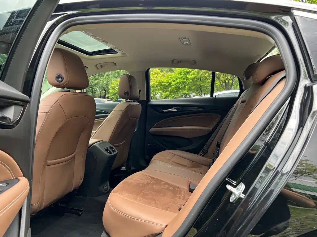 BUICK REGAL 2020