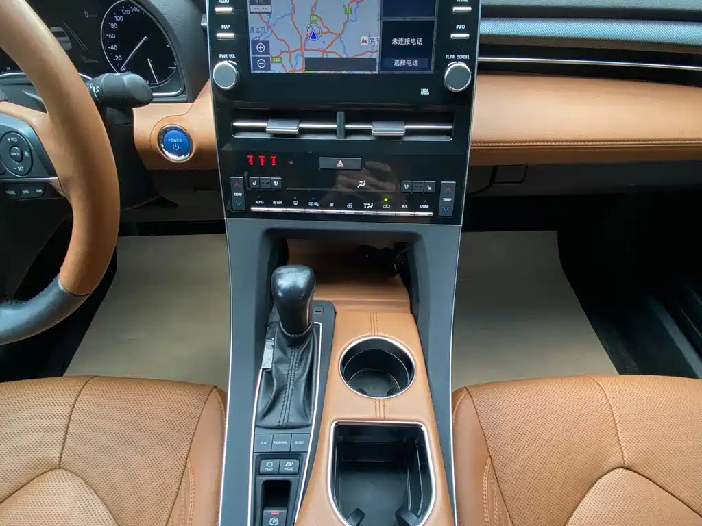 TOYOTA AVALON 2019