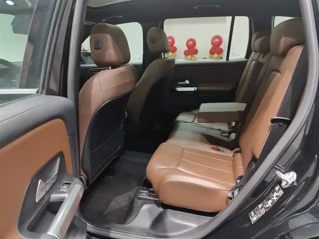 MERCEDES BENZ GLB 2021