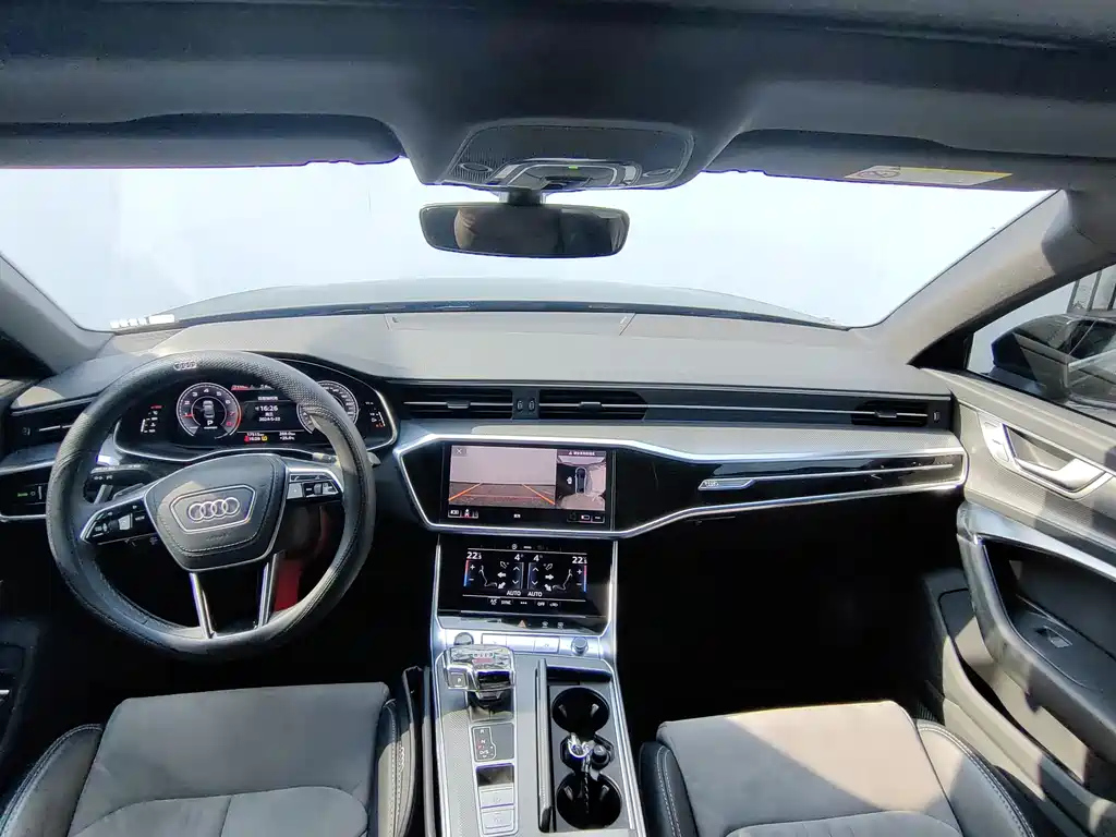 AUDI A6L 2022