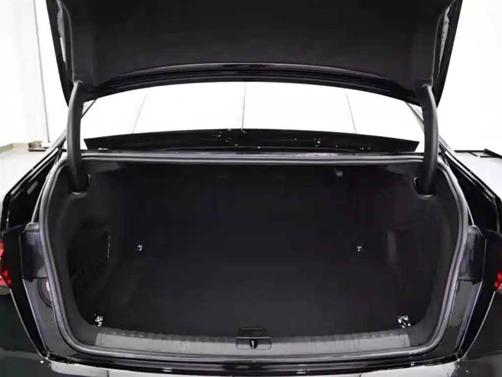 AUDI A6L 2022