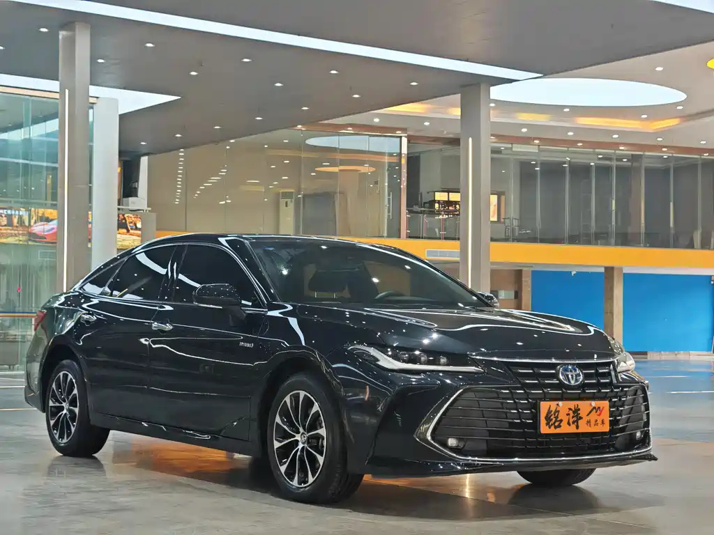 TOYOTA AVALON 2022
