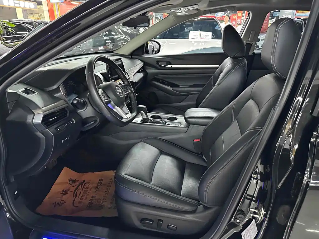 NISSAN TEANA 2021