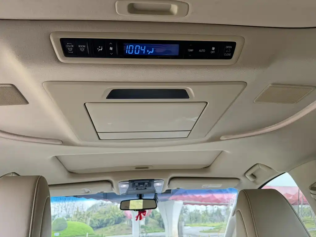 TOYOTA ALPHARD 2019