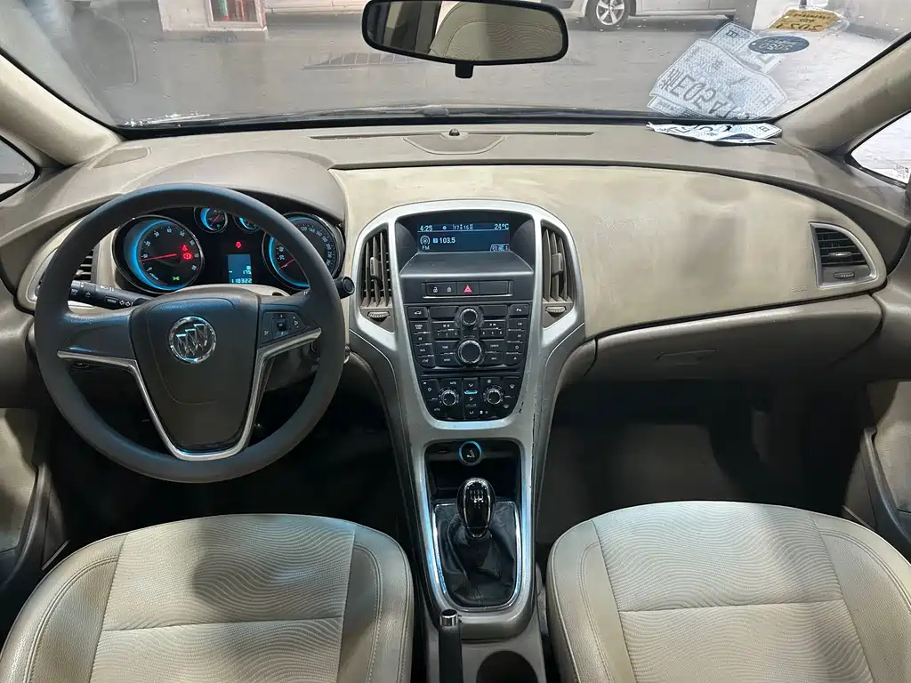 BUICK EXCELLE 2013