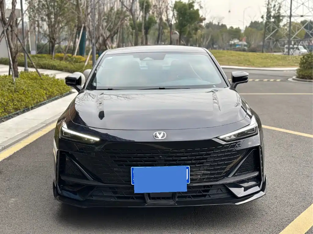 CHANGAN UNI-V 2023
