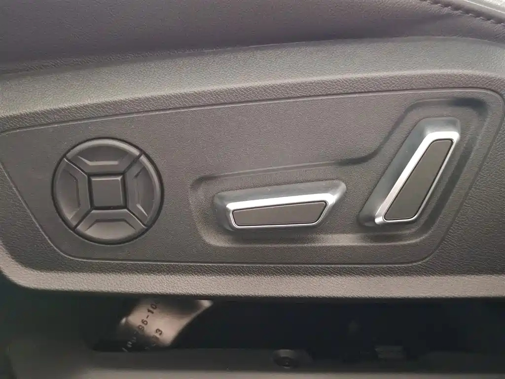 AUDI A6L 2024