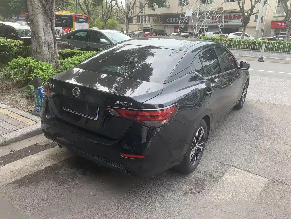 NISSAN SYLPHY 2021