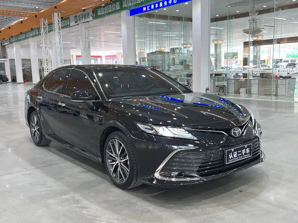 TOYOTA CAMRY 2022