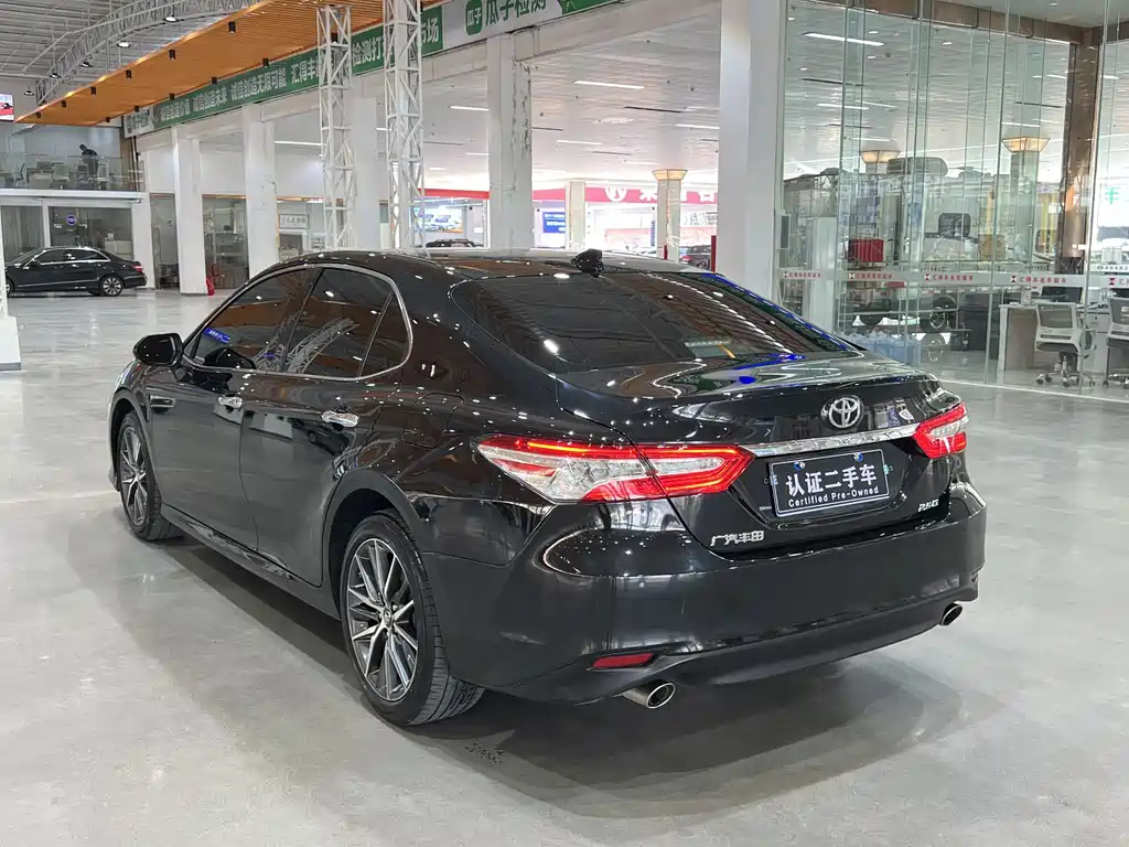 TOYOTA CAMRY 2022
