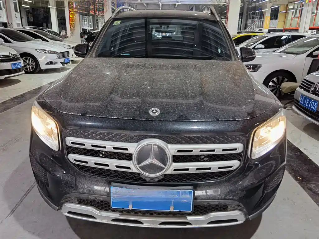 MERCEDES BENZ GLB 2021