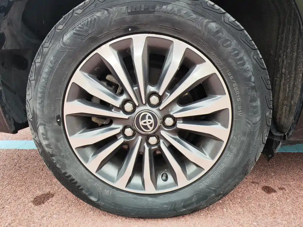 TOYOTA COROLLA 2019