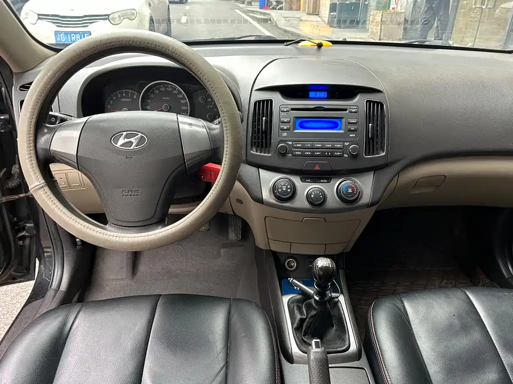 HYUNDAI CELESTA 2013