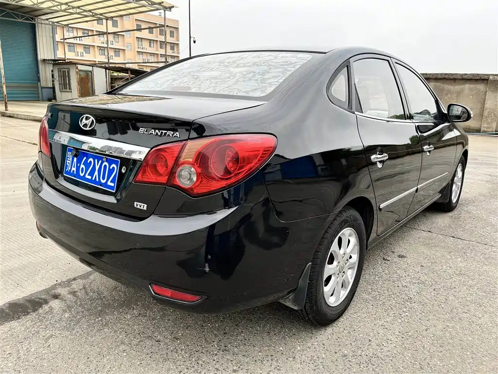 HYUNDAI CELESTA 2009