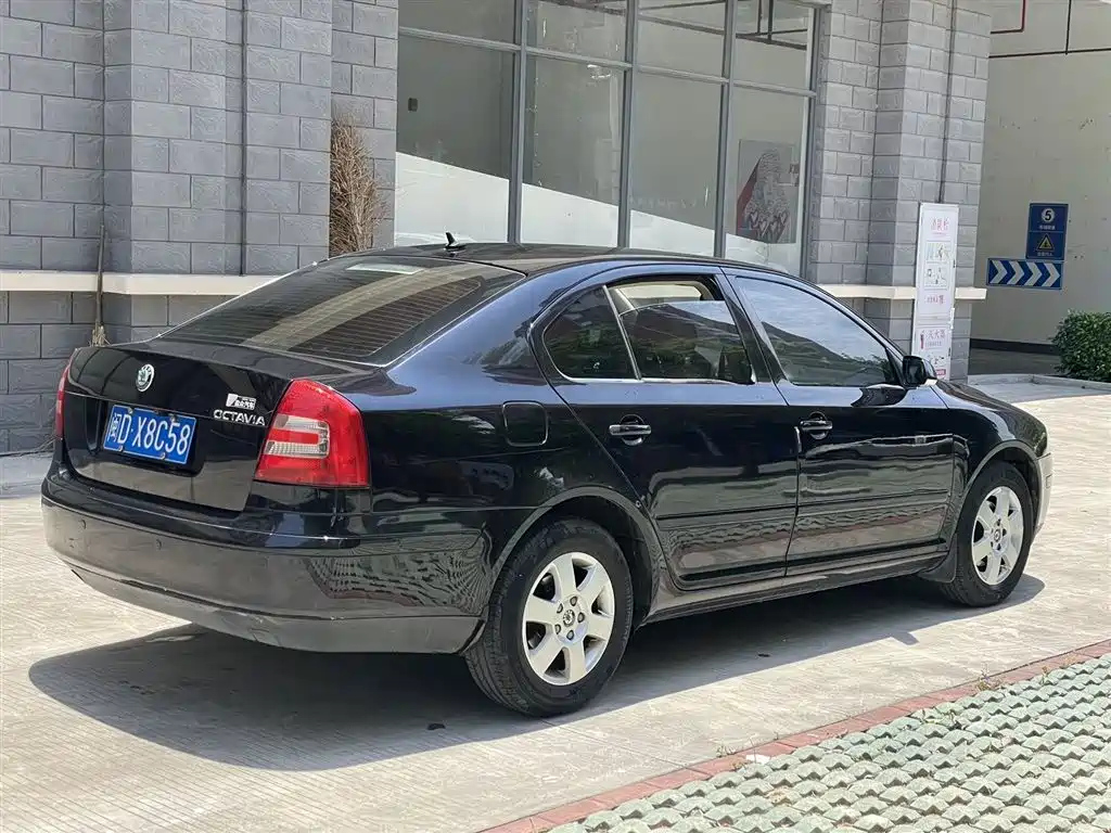SKODA OCTAVIA 2009