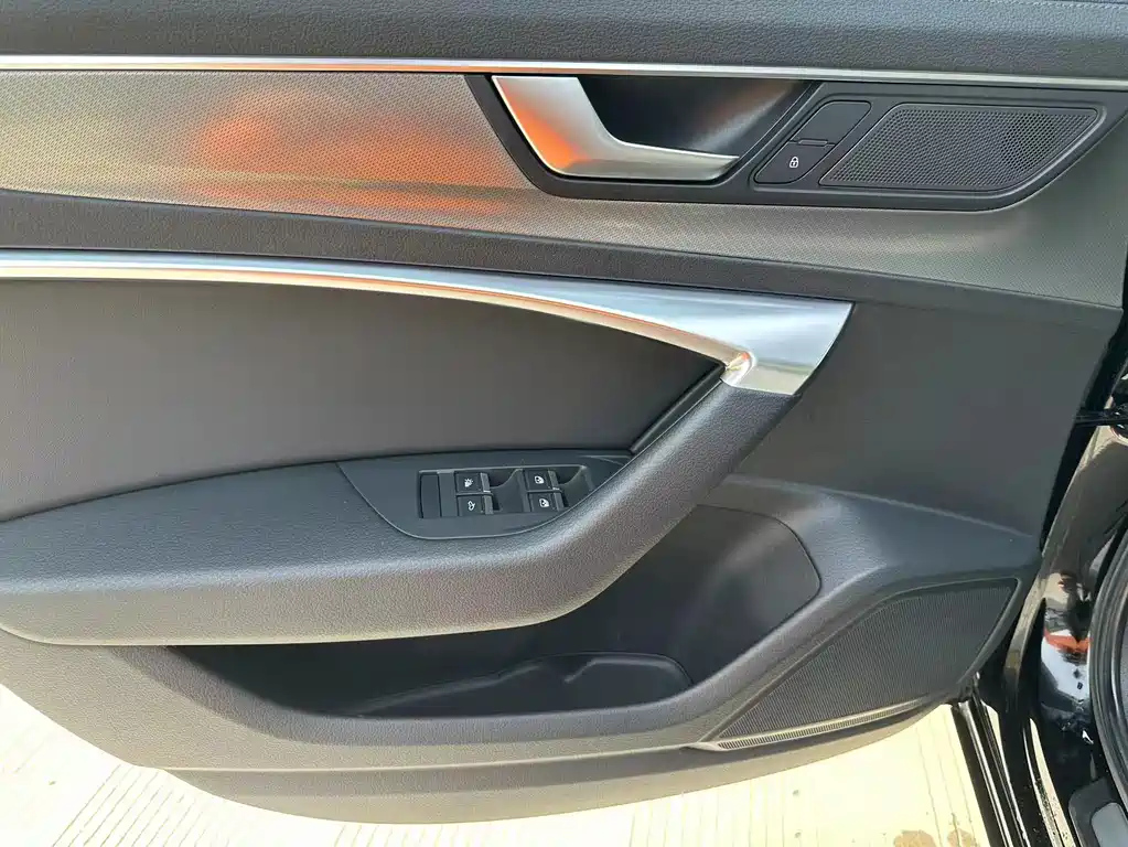 AUDI A6L 2020