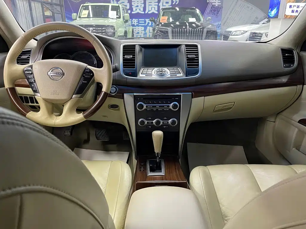 NISSAN TEANA 2009