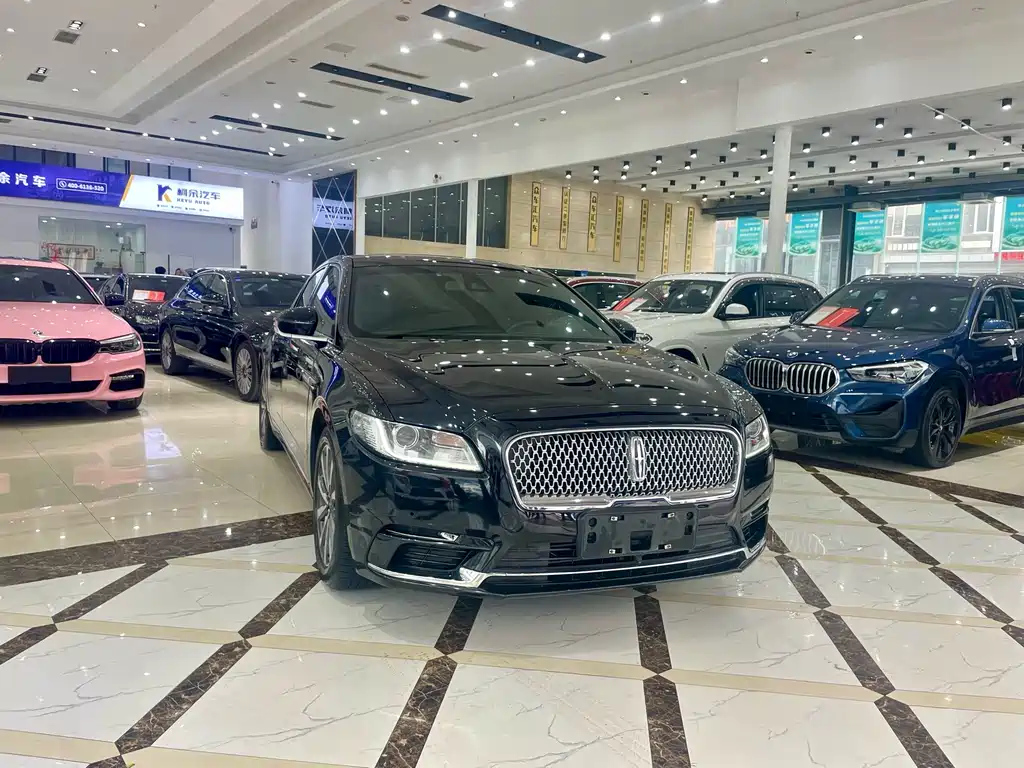 LINCOLN CONTINENTAL 2021