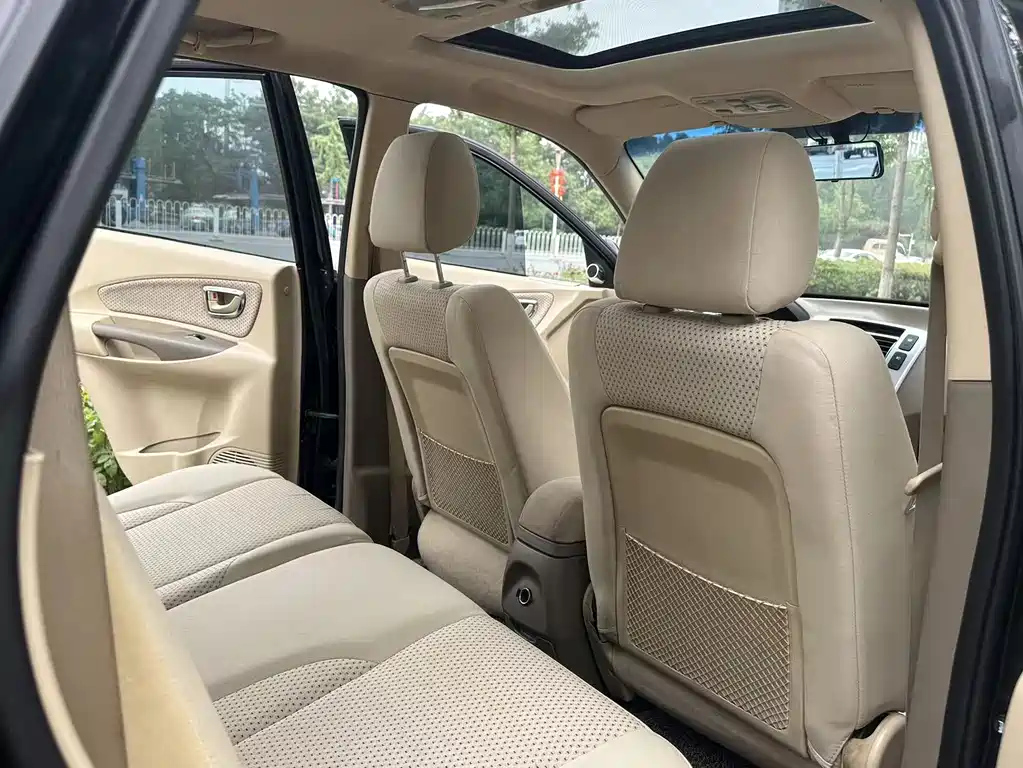 HYUNDAI TUCSON 2010