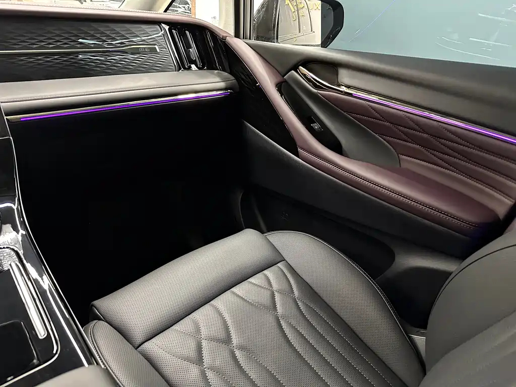 TRUMPCHI M8 2024