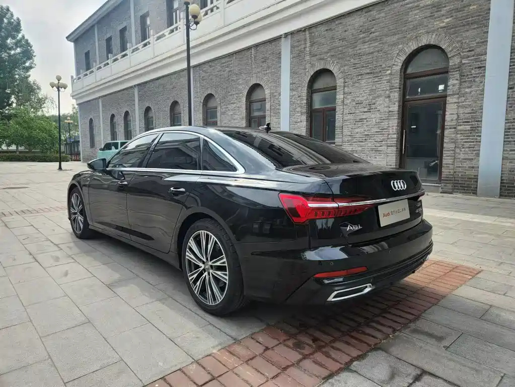AUDI A6L 2020